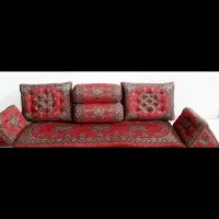 مبل سنتی  و خلیجی شاه نشین