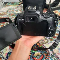 دوربین ۲۵۰ دی کنون بسیار تمییز|دوربین عکاسی و فیلم‌برداری|مشهد, جاهد شهر|دیوار