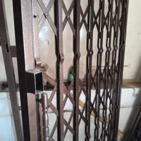 ساخت و نصب انواع درب اکاردیونی|خدمات پیشه و مهارت|ری, صفاییه (چشمه علی)|دیوار