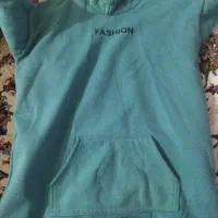 ‌یک‌عدد‌هودی‌نو‌به‌فروش‌میرسد‌‌۲۰۰‌تومن‌