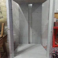 قفس بزرگ|پرنده|نجف‌آباد, شهدای غربی|دیوار