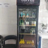 یک عدد یخچال coffee houseموتور امبراکو فابریک