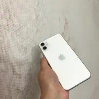 ایفون ۱۱ سفید
