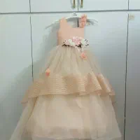 پیراهن دخترونه در حد نو