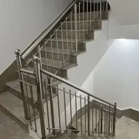 نرده فلفورژه با رنگ استاتیک استیل