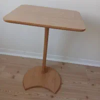 میز عسلی لب تابی