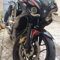 rs ns 200 ار اس ان اس