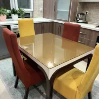 میزناهارخوری ۴ نفره بسیار تمیز