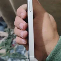 آیفون ۱۳نرمال