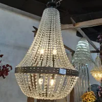 لوستر گلابی / تالار رستوران کافه