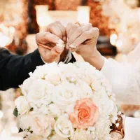 آتلیه مجلل عقد و عروسی تخصصی آریو