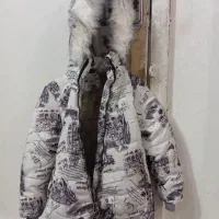 بارونی یا کت زمستانی بچگانه. معاوضه