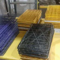 قفسه های توری مشبک ایستگاه عباس آباد|کتابخانه، شلف، قفسههای دیواری|همدان, |دیوار