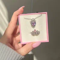 انگشتر و گردنبند جواهری