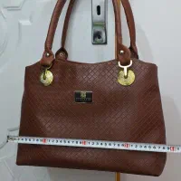 کیف|کیف، کفش، کمربند|دورود, |دیوار