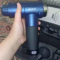 یک عدد دستگاه ماساژور تفنگی سالم سالم|تجهیزات ورزشی|تهران, دولاب|دیوار