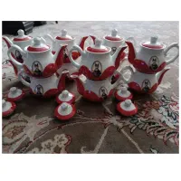 تعداد ۴۵ عدد قوری زعفرونی