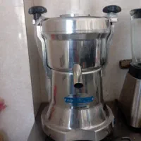 آبمیوه گیر ای تک