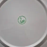 ۱۶عدد بشقاب و۴عدیس بزرگ چینی گلسرخی|ظروف سرو و پذیرایی|مسجد سلیمان, |دیوار