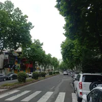 نمایشگاه ماشین  ۲۰۰ متری.   بلواربهشتی