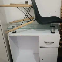 میز و صندلی