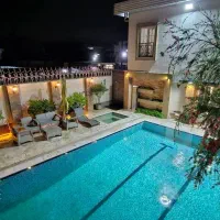 ویلا ۳ طبقه دربست با جکوزی و استخر آبگرم
