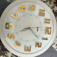 ساعت دیواری