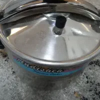 زودپز ۱۰ لیتر اندیشه اصفهان