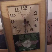 لوستر آشپزخانه وساعت دیواری