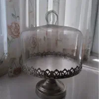 کیک خوری پایه دار