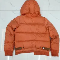 کاپش پر خارجی|لباس|الیگودرز, |دیوار