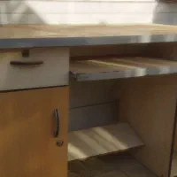 میز کامپیوتر