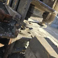 سنگ شکن و کارگر ساده