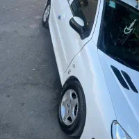 خودرو۲۰۶ سفید تیپ ۲