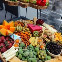 تهیه و پخت فینگرفود/اجرا دکور و صحنه/پک دفاعیه|خدمات پذیرایی، مراسم|مشهد, هنرستان|دیوار