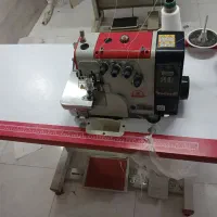 خیاط راسته دوز وسط کار