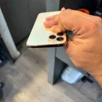 iPhone 11 pro 256 باتری ۱۰۰|موبایل|مشهد, کوه سنگی|دیوار