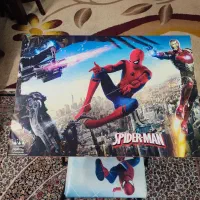 میز تحریر مرد عنکبوتی