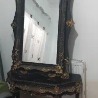 اینه و میز درحد نو