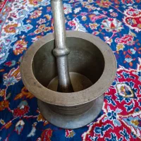 هاونگ سایز بزرگ برنجی قدیمی سنگین وزن بفروش میرسد