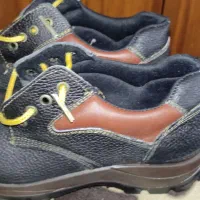 کفش اکبند|کیف، کفش، کمربند|تهران, دبستان|دیوار