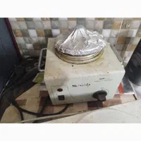 به علت تعقیر شغل وسایل آرایشگاه به قیمت مناسب می|آرایشگاه و سالن‌های زیبایی|رشت, نیروی دریایی|دیوار