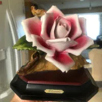 مجسمه گل پلی استر اصل