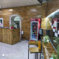 آشپز،کمک آشپز و صندوق دارفست فود|استخدام خدمات فروشگاه و رستوران|بیرجند, |دیوار