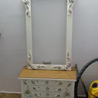 آینه و میز