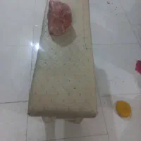 نیمکت دونفره کارگاهی روکش چرم در دورنگ زرشکی وکرم|صندلی و نیمکت|تهران, صادقیه|دیوار