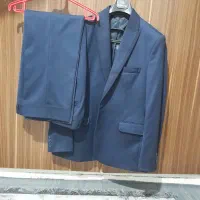 دو دست کت و شلوار مردانه