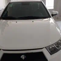 دنا پلاس 6 دنده توربو، با سانروف مدل ۱۴۰۲