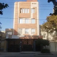 فروش-ساختمان-ویلایی-لاکچری-سه-طبقه-سکونت-خانوادگی