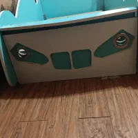 تخت کودک|تخت و صندلی بچه|رشت, لاکان شهر|دیوار